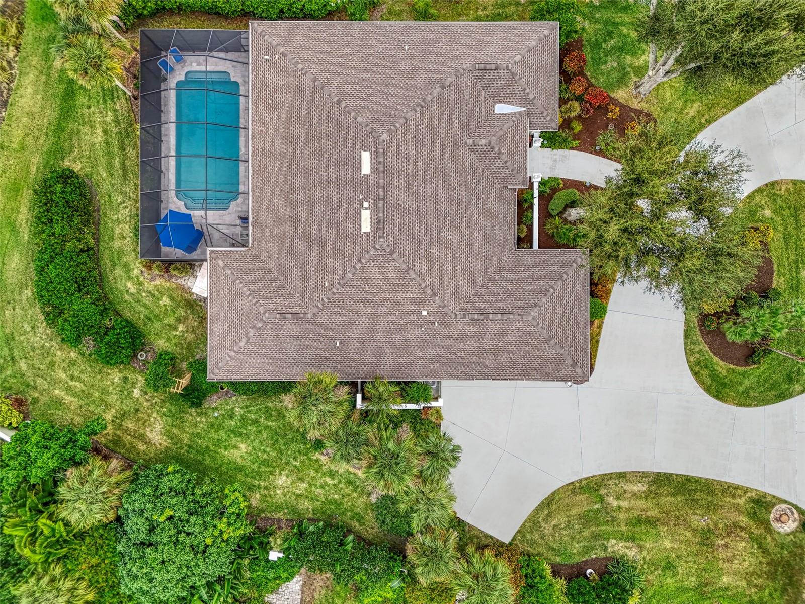 Image 80 of 98 For 26 Golf View Drive