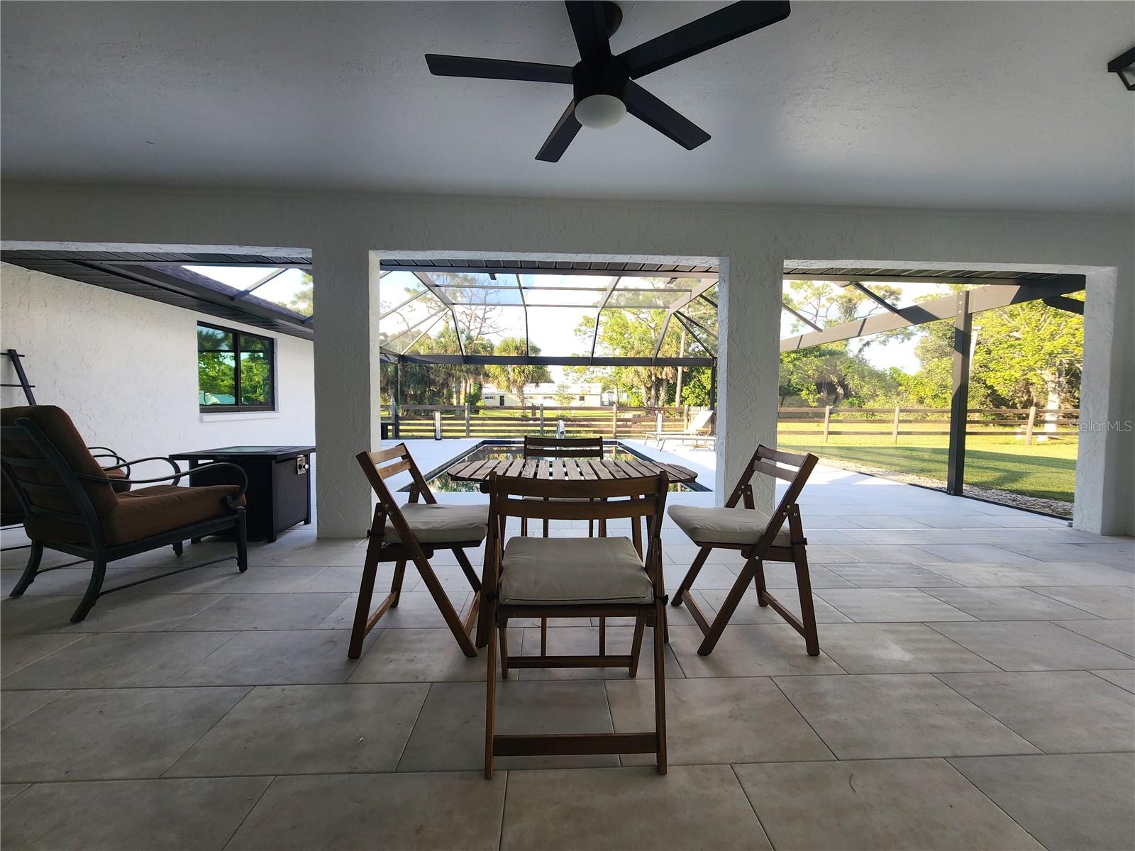 Image 12 of 38 For 900 Crestwood Road