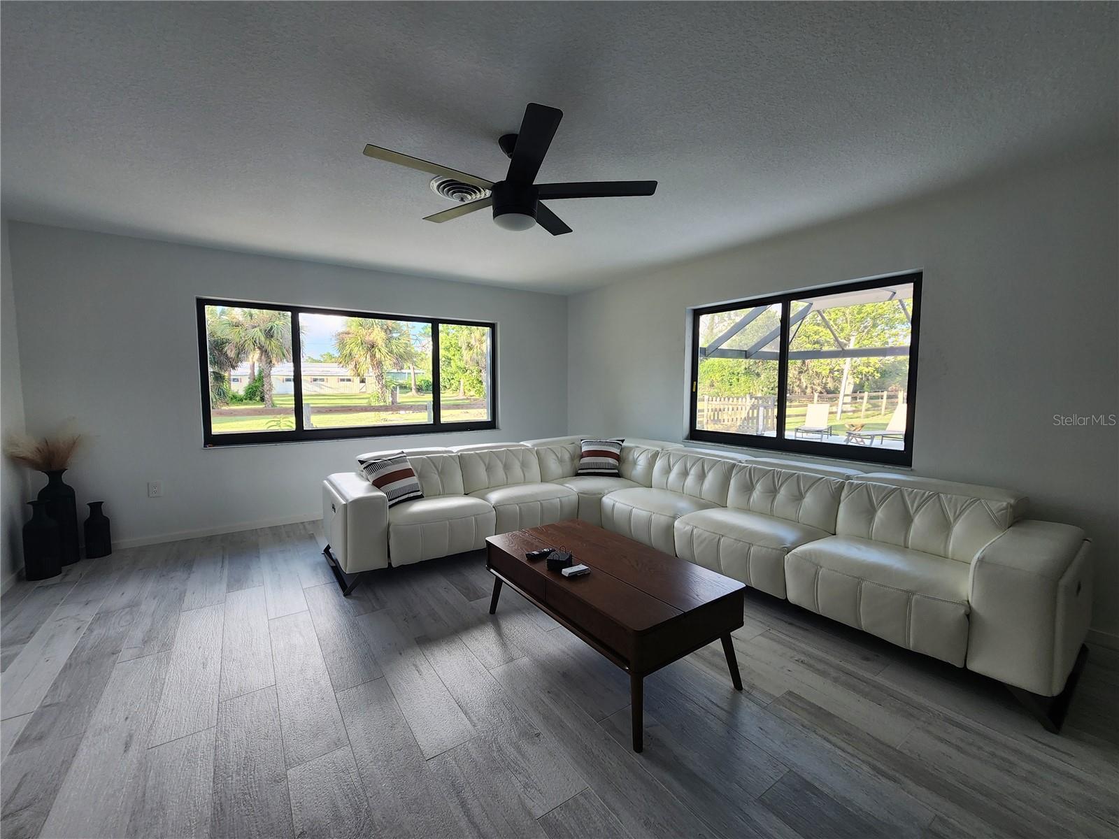 Image 16 of 38 For 900 Crestwood Road