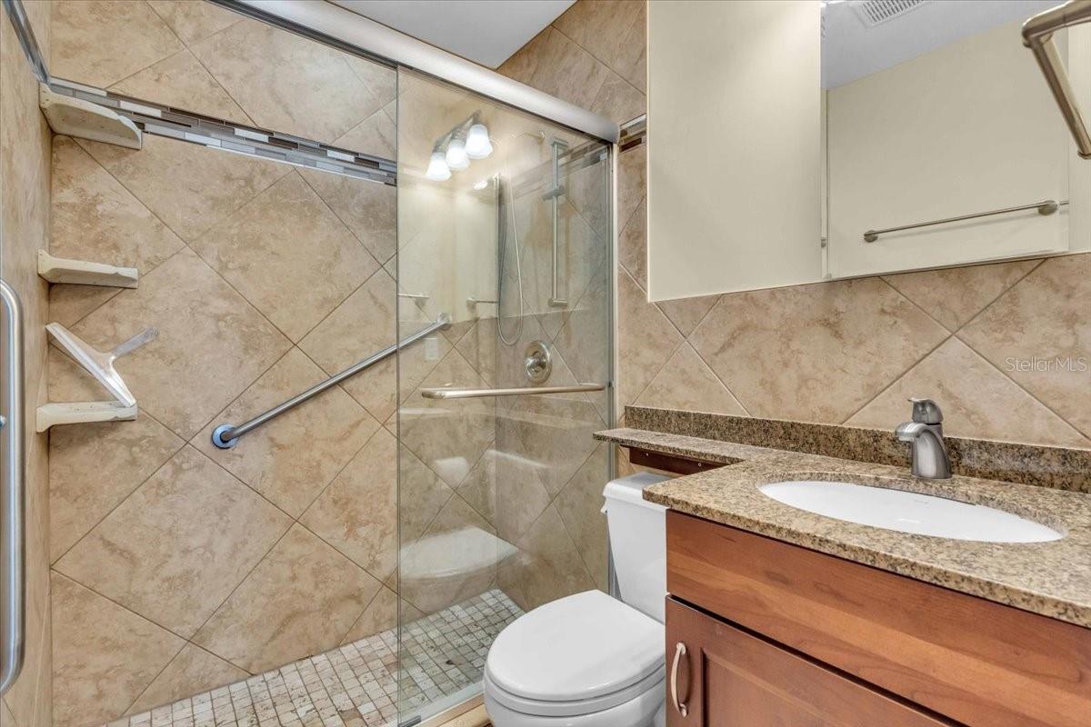 Image 19 of 40 For 720 Myrtle Avenue