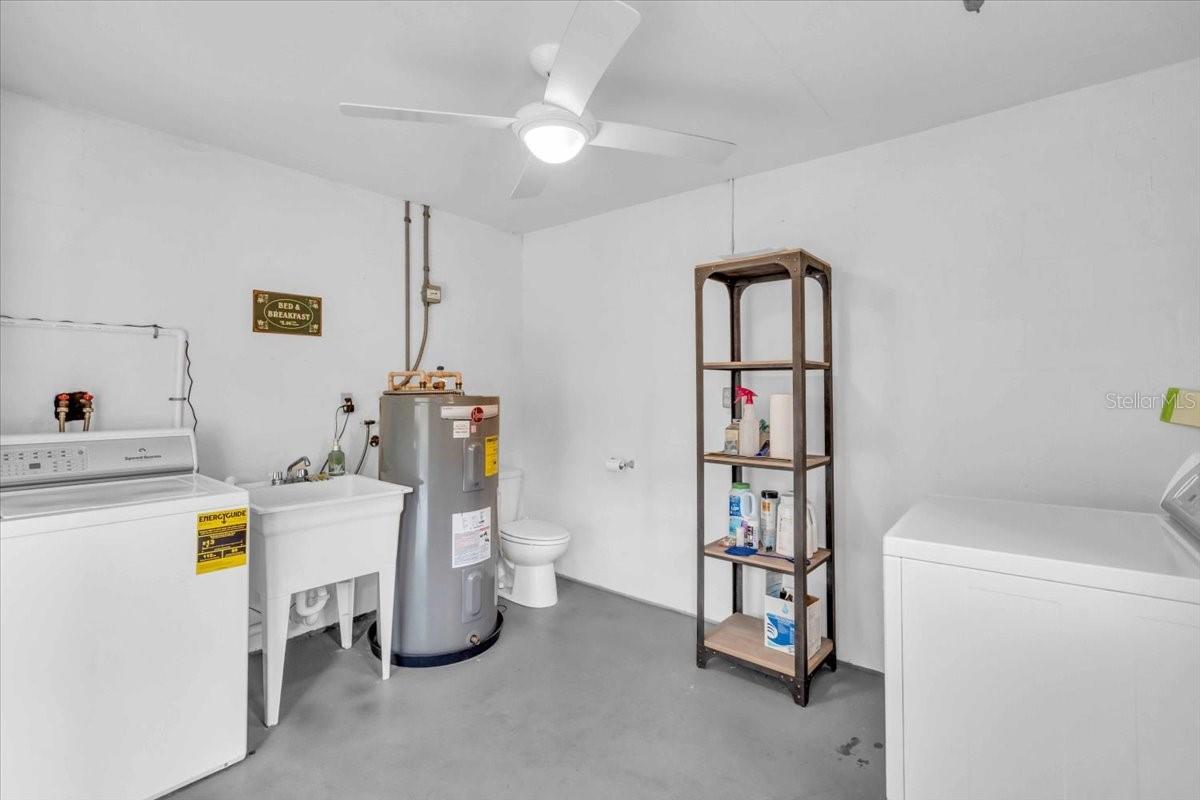 Image 28 of 40 For 720 Myrtle Avenue