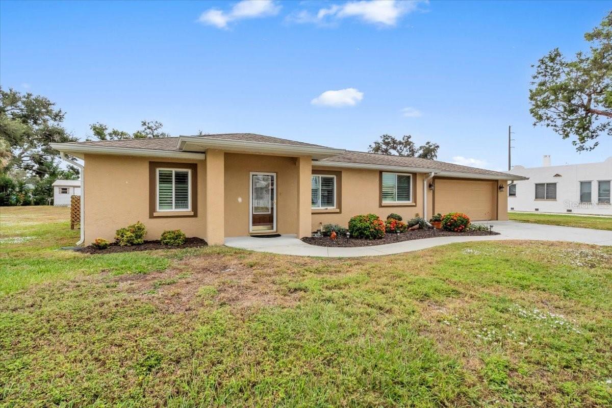 Image 4 of 40 For 720 Myrtle Avenue