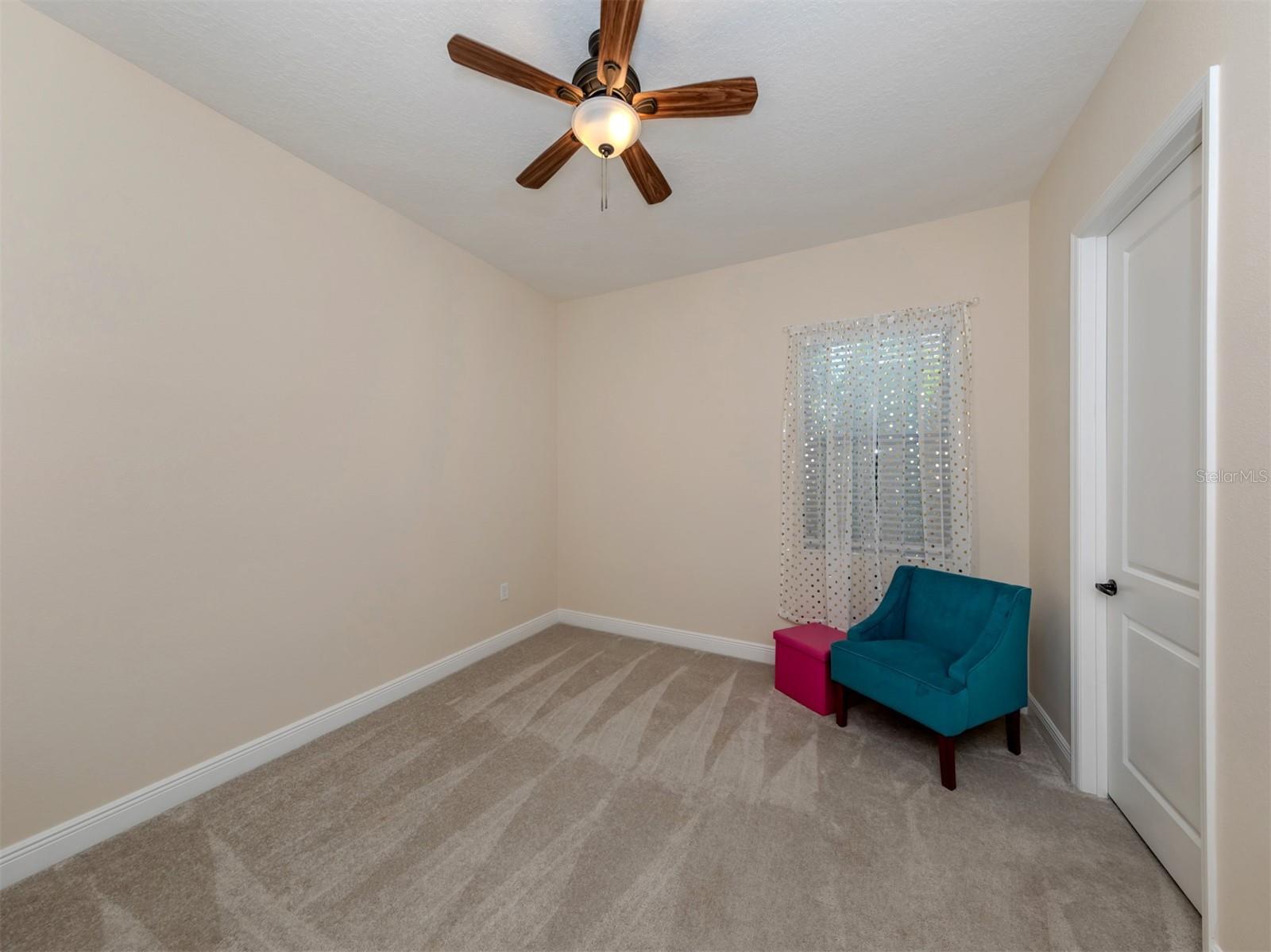 Image 19 of 60 For 26825 Weiskopf Drive