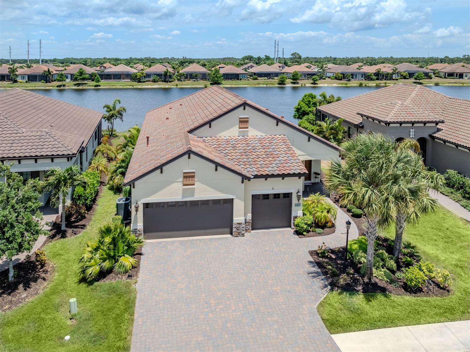 Image 2 of 60 For 26825 Weiskopf Drive