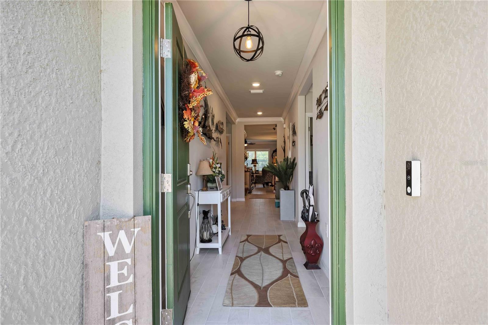 Image 10 of 65 For 25266 Estrada Circle