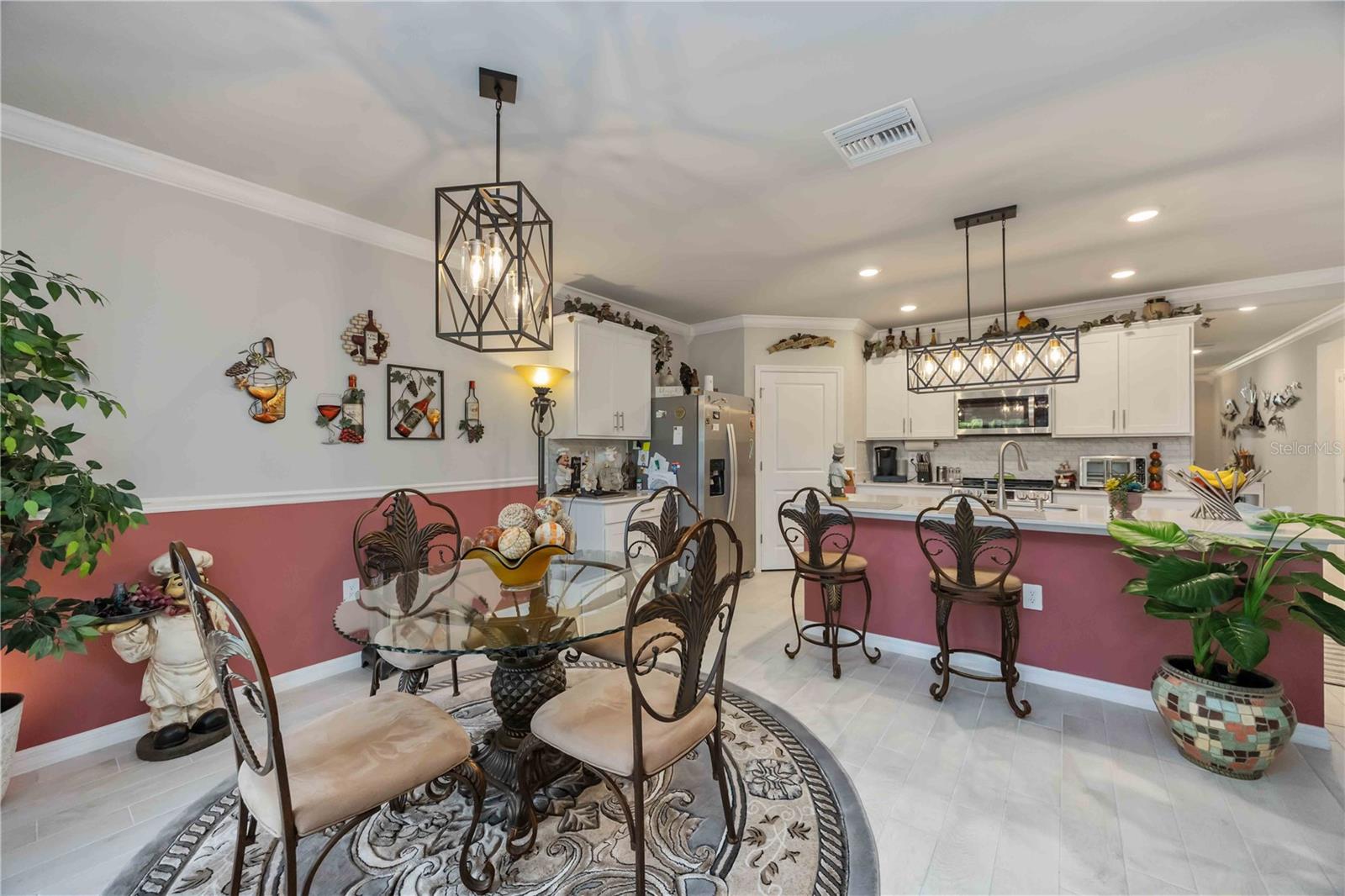 Image 16 of 65 For 25266 Estrada Circle