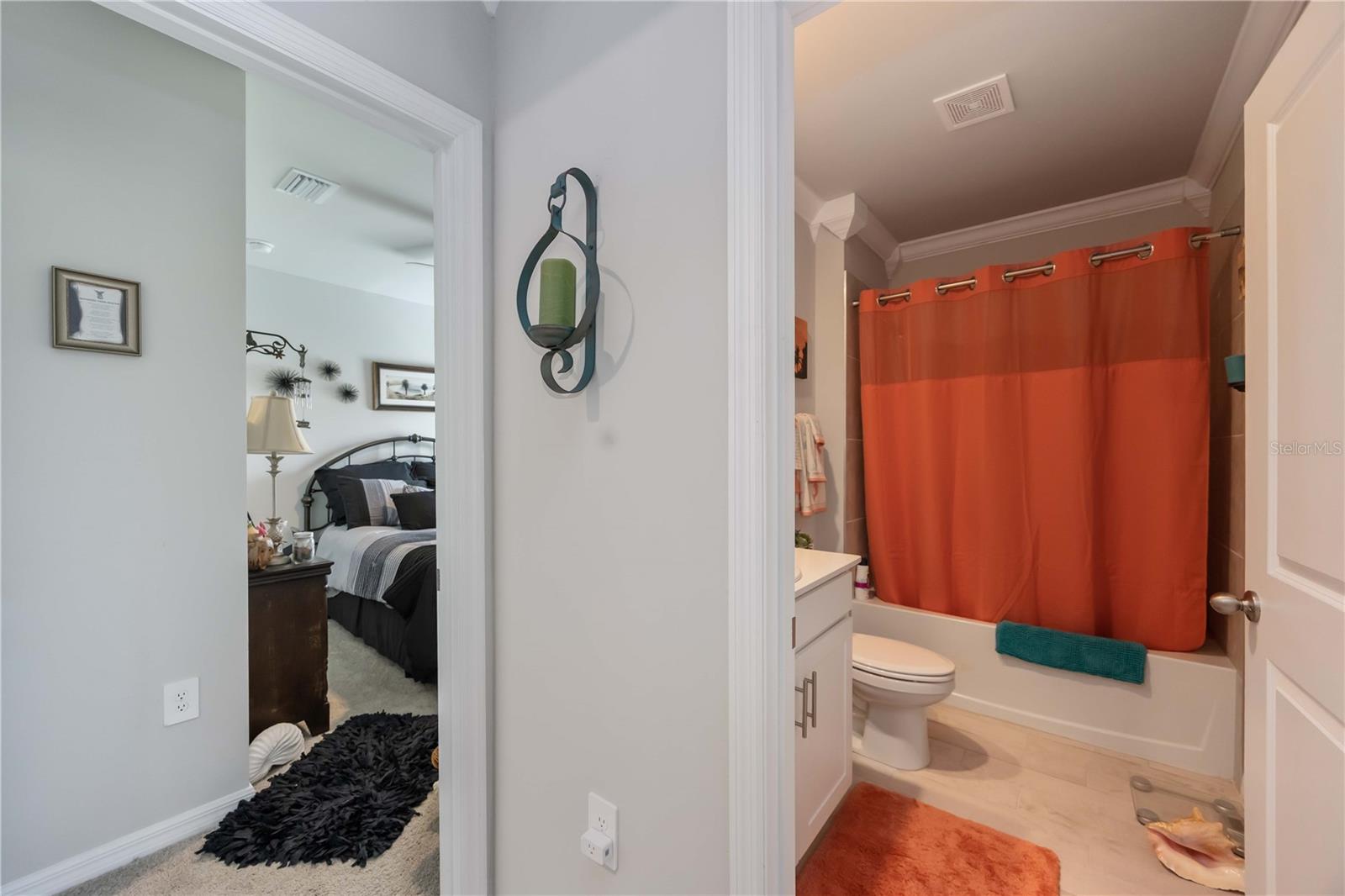 Image 25 of 65 For 25266 Estrada Circle