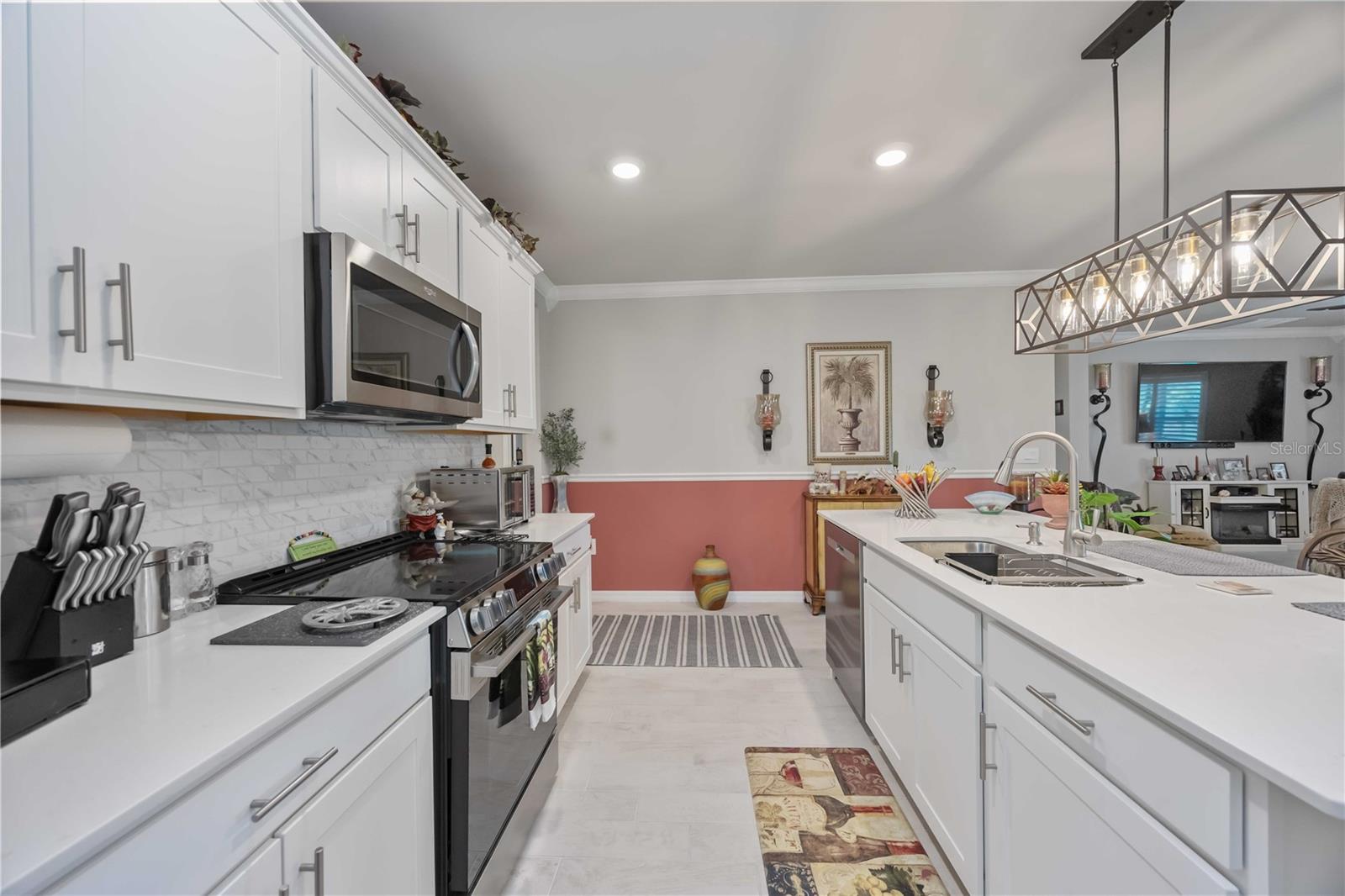 Image 4 of 65 For 25266 Estrada Circle