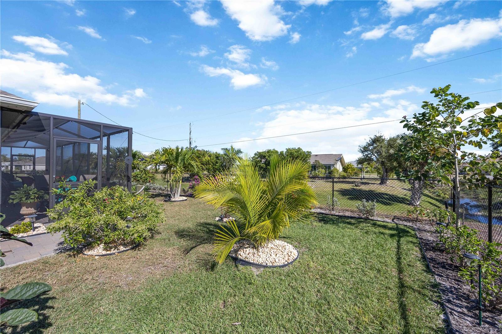 Image 45 of 65 For 25266 Estrada Circle