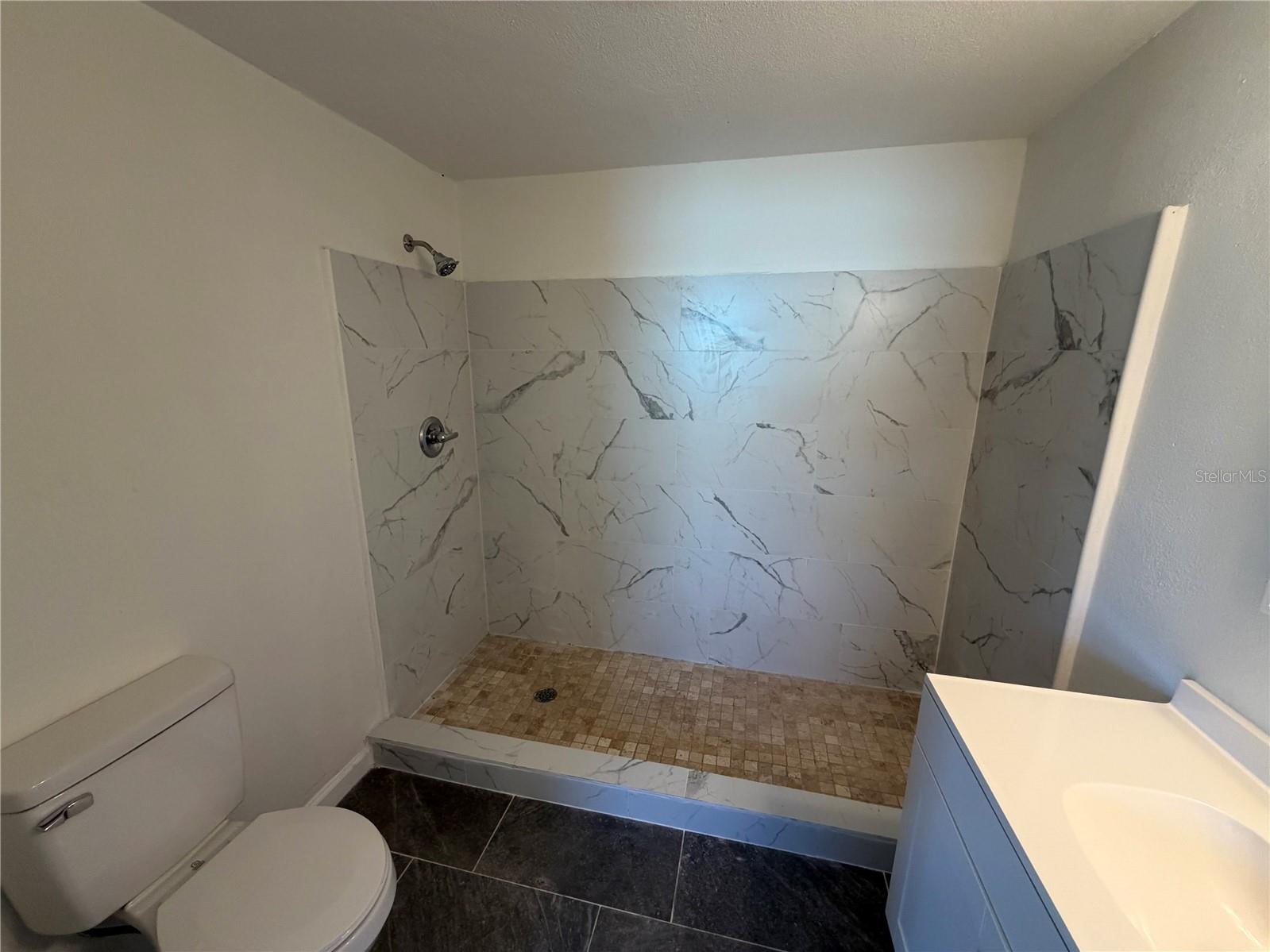 Image 19 of 22 For 249 Mount Vernon Drive