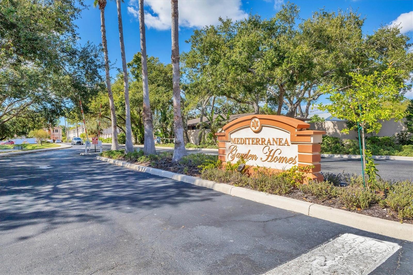 Image 25 of 27 For 3921 Mediterranea Circle 212