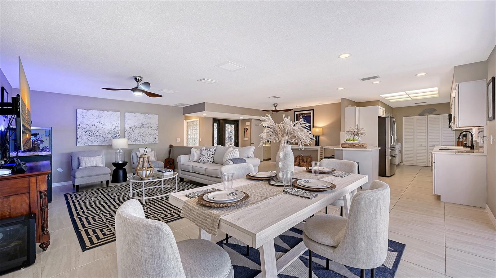 Image 17 of 54 For 119 Villa Drive