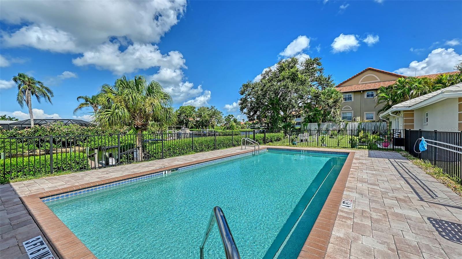 Image 38 of 54 For 119 Villa Drive