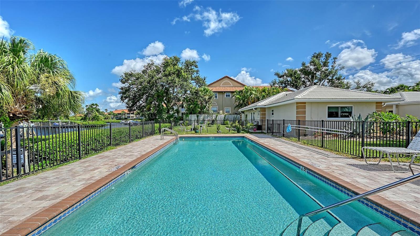 Image 39 of 54 For 119 Villa Drive