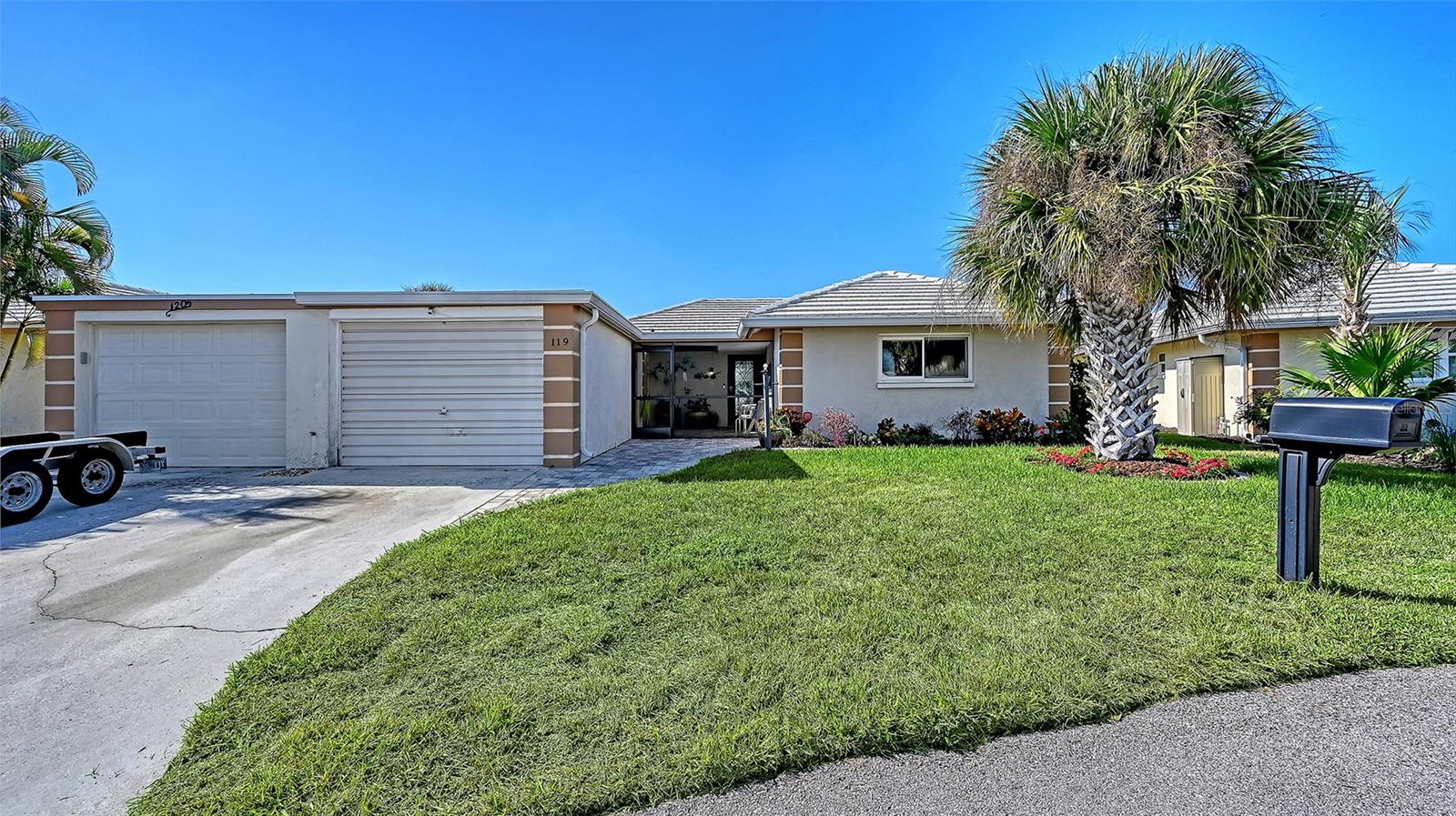 Image 9 of 54 For 119 Villa Drive