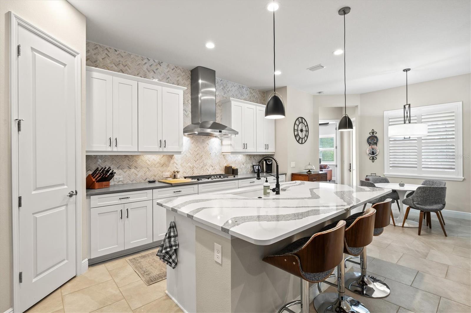 Image 14 of 81 For 12631 Dunedin Street