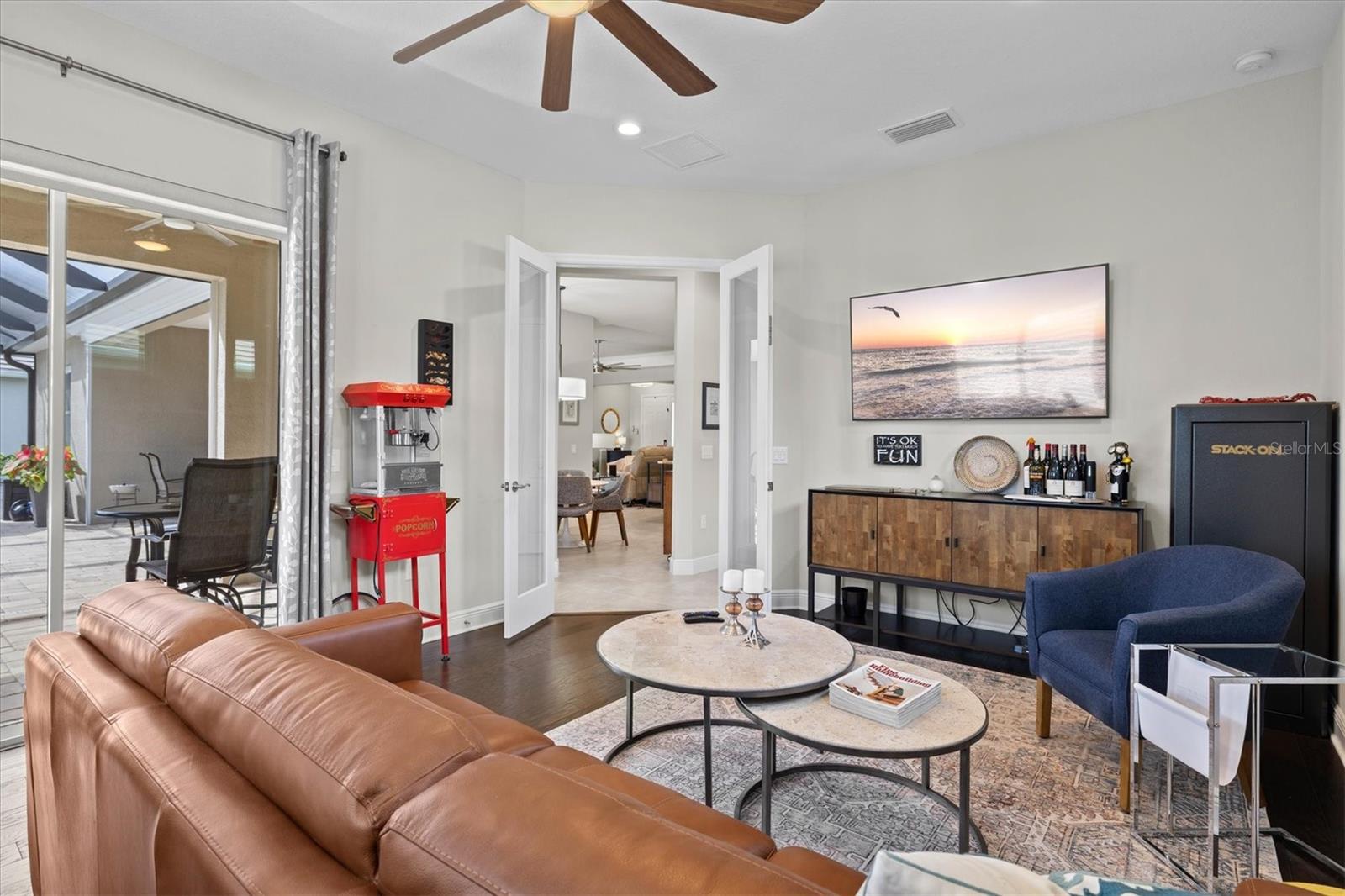 Image 23 of 81 For 12631 Dunedin Street