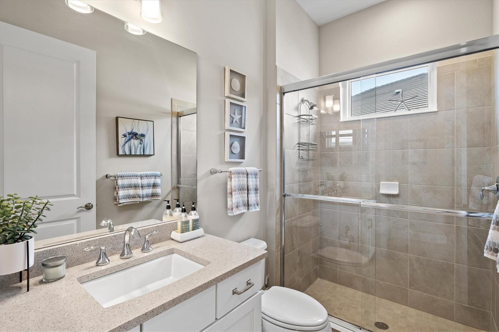 Image 24 of 81 For 12631 Dunedin Street