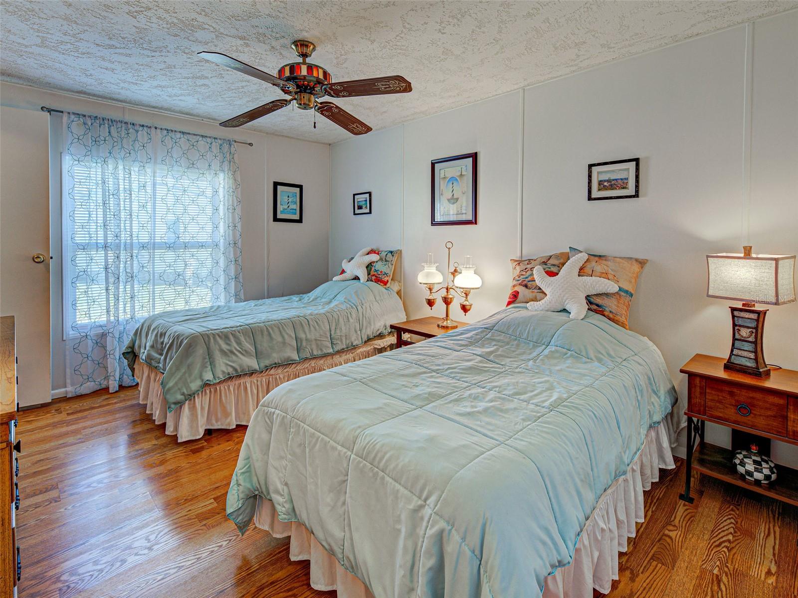 Image 33 of 41 For 3340 Goldfinch Terrace