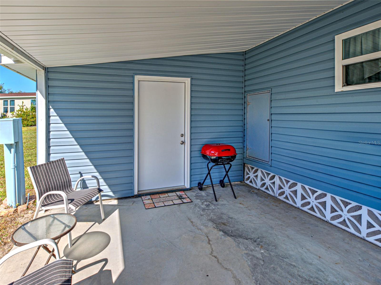 Image 6 of 41 For 3340 Goldfinch Terrace