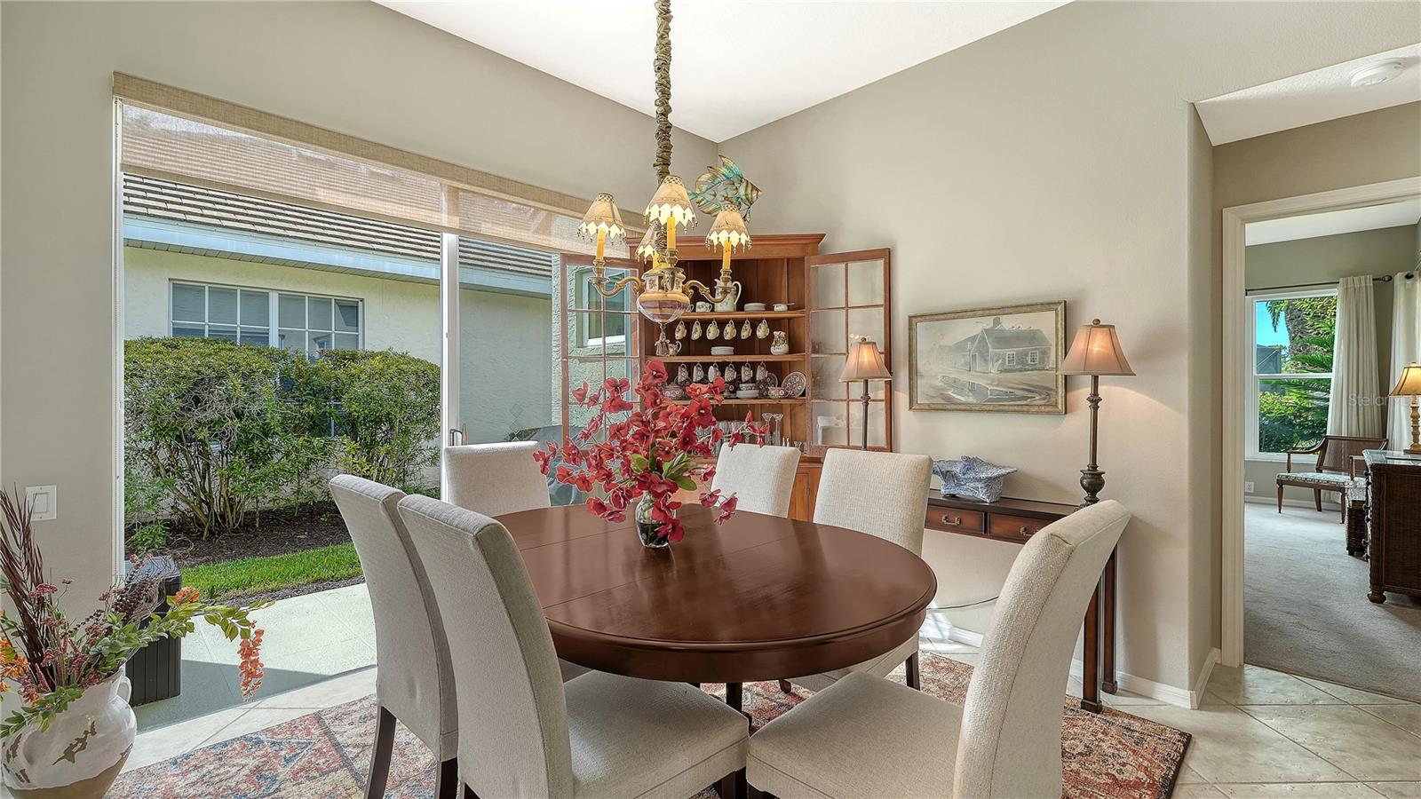 Image 11 of 67 For 302 Lansbrook Drive