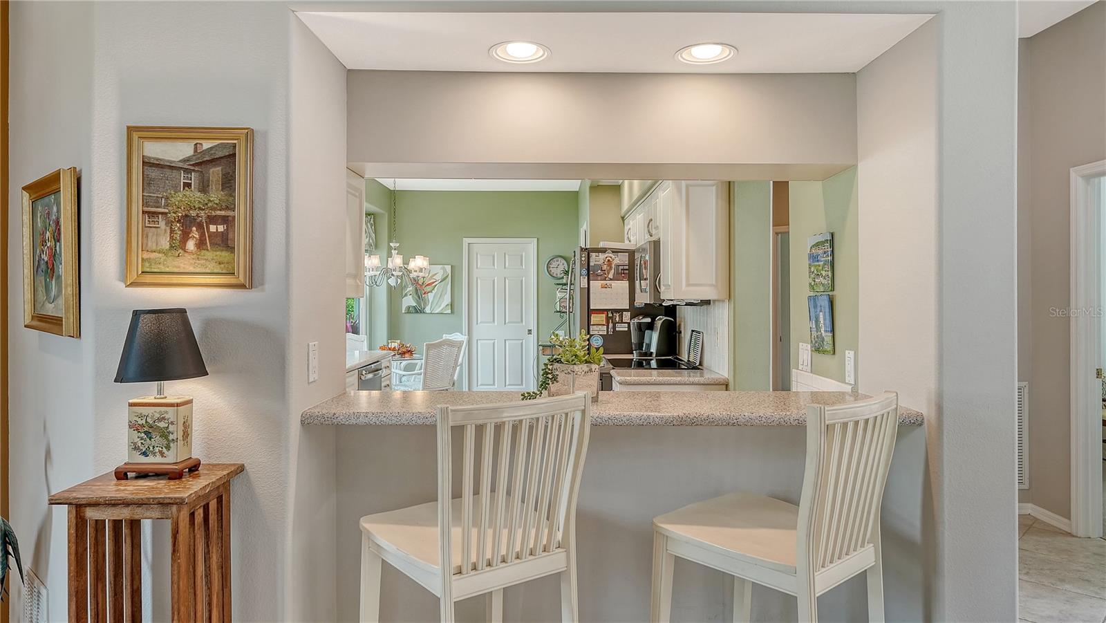 Image 12 of 67 For 302 Lansbrook Drive