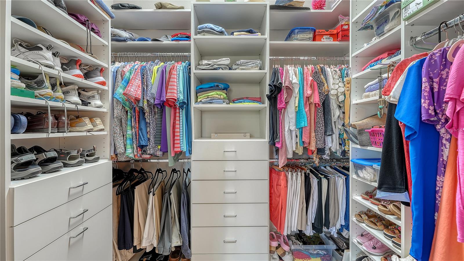 Image 26 of 67 For 302 Lansbrook Drive