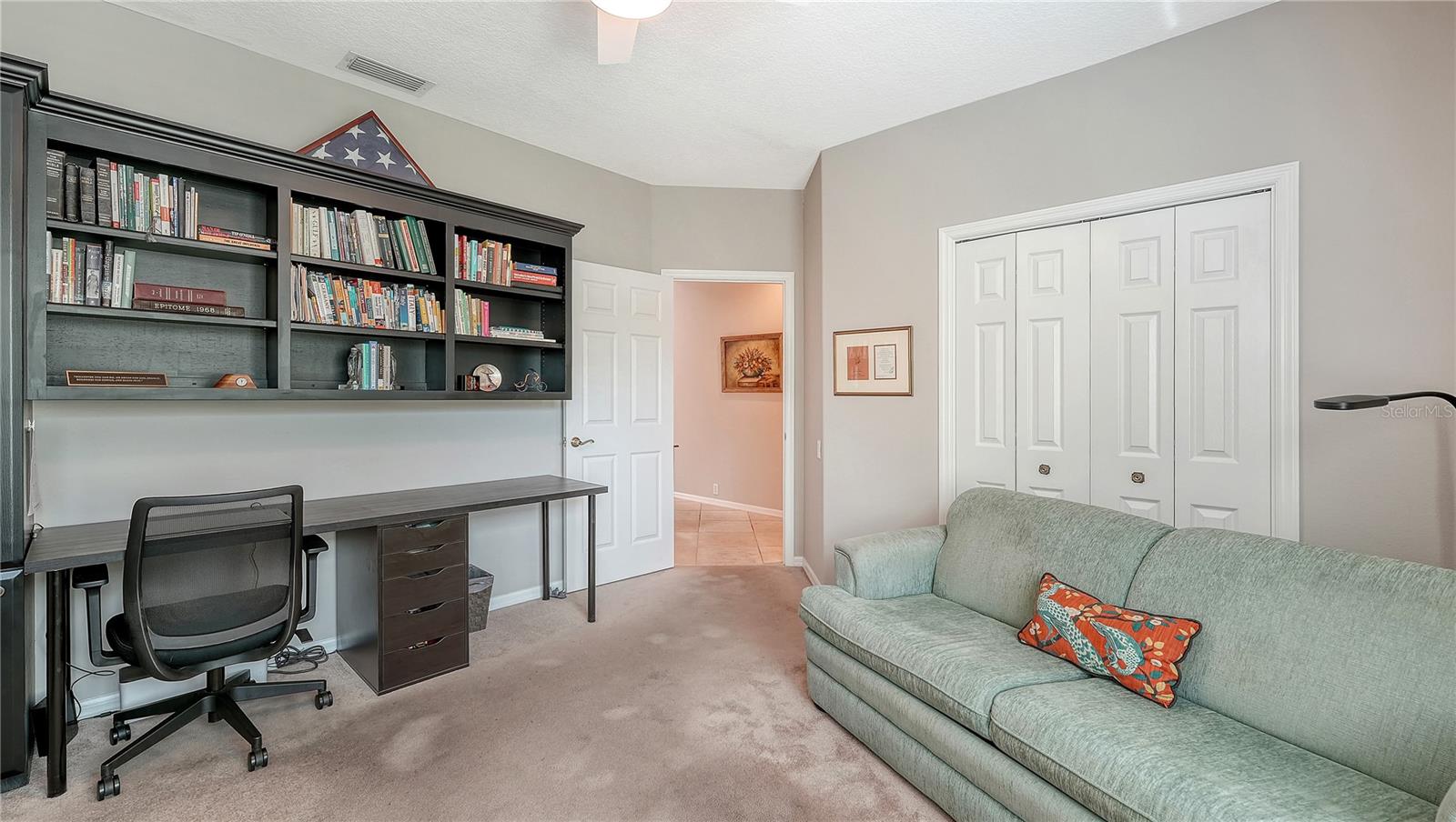 Image 35 of 67 For 302 Lansbrook Drive