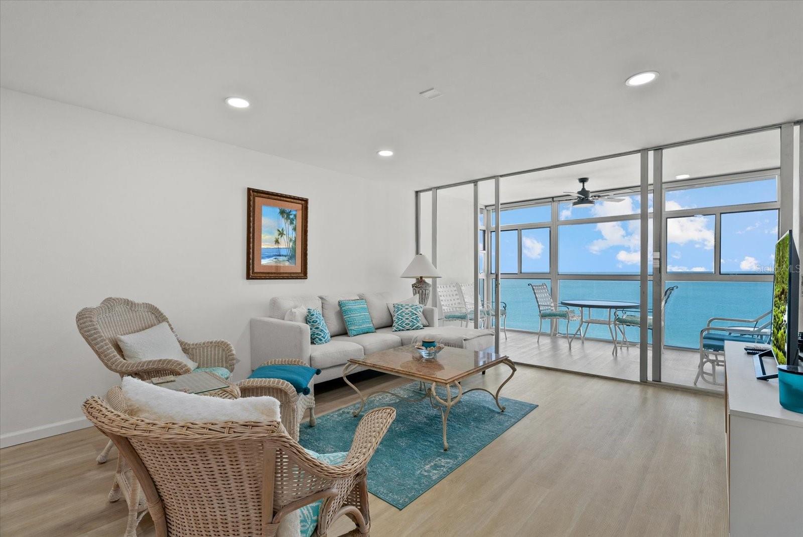 Image 14 of 23 For 255 The Esplanade N 1002