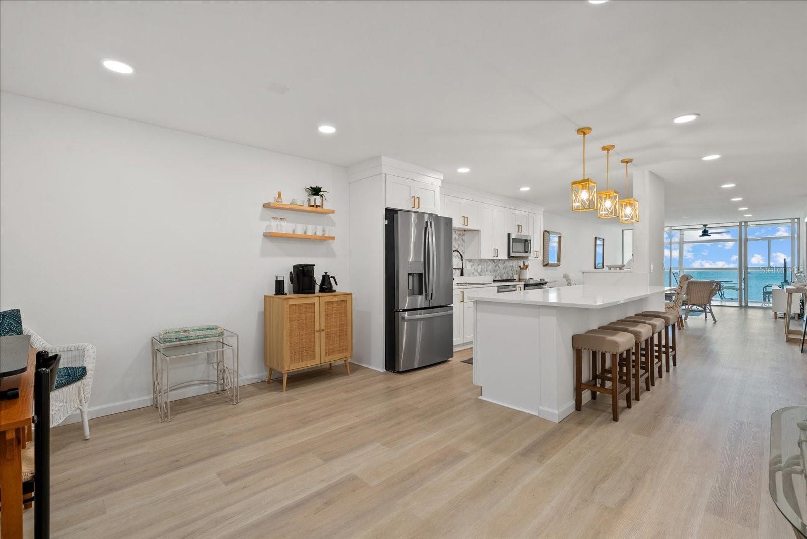 Image 5 of 23 For 255 The Esplanade N 1002