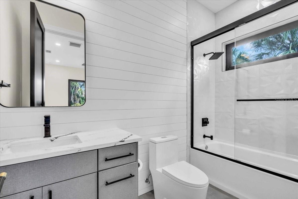 Image 33 of 66 For 4980 Topsail Drive