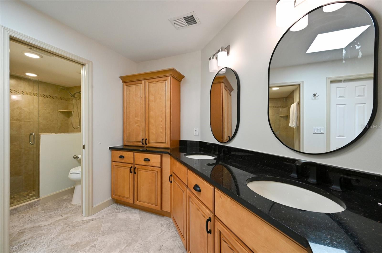 Image 10 of 29 For 704 Carnoustie Terrace