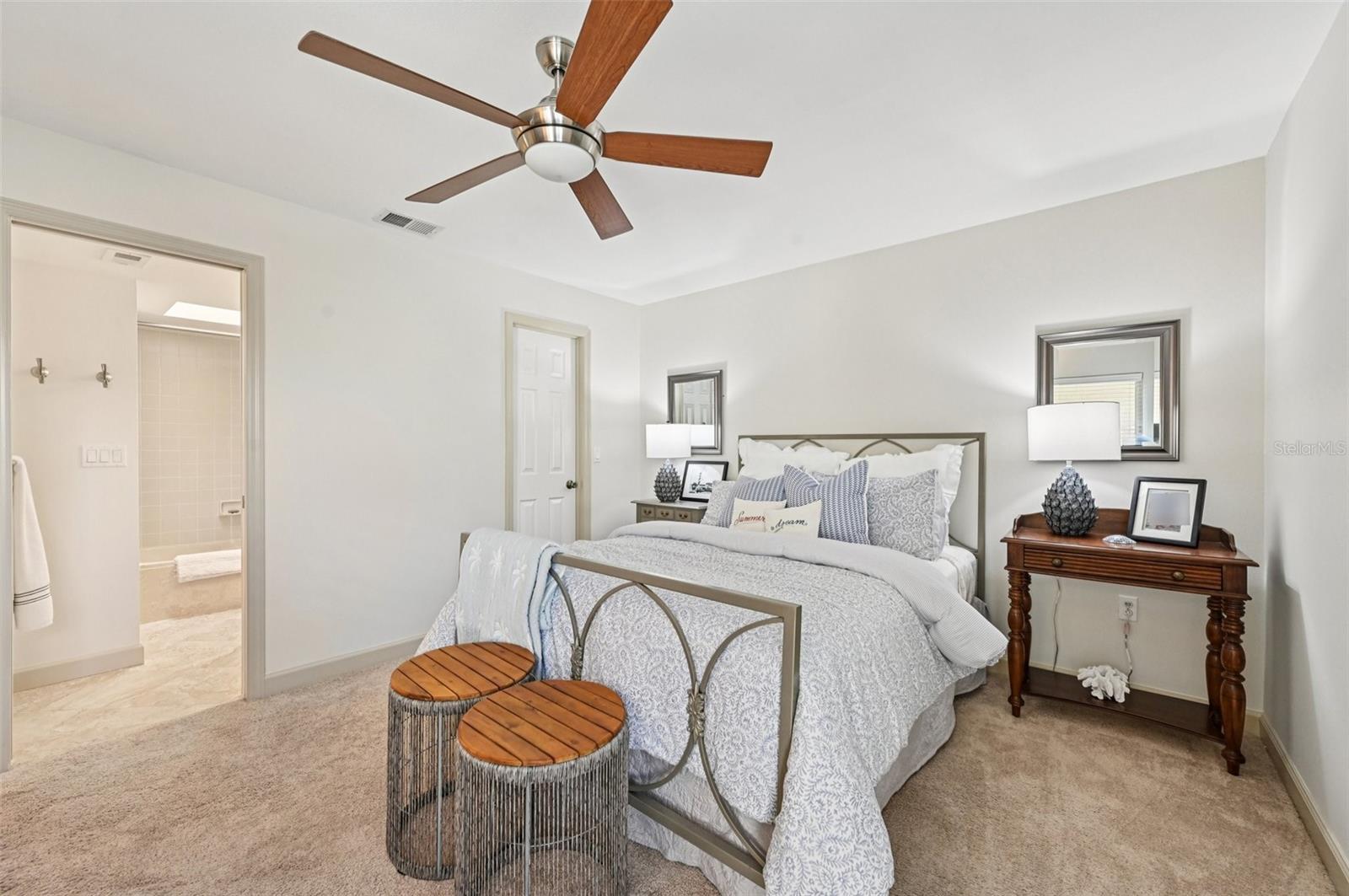 Image 12 of 29 For 704 Carnoustie Terrace