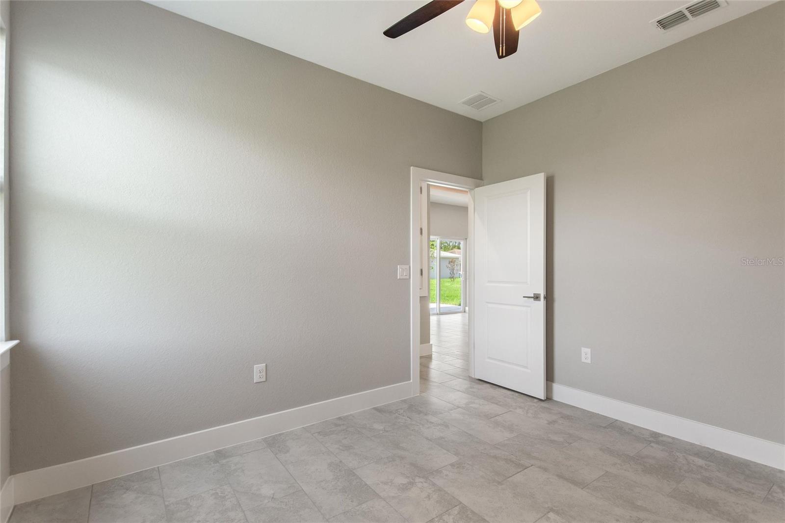 Image 13 of 27 For 3584 Laslo Avenue