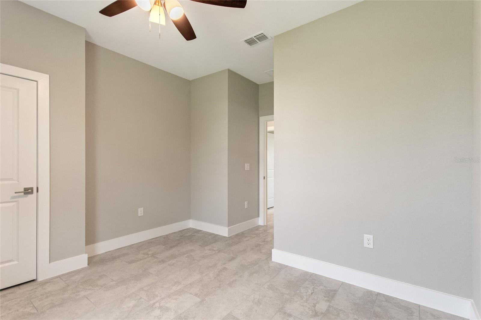 Image 8 of 27 For 3584 Laslo Avenue