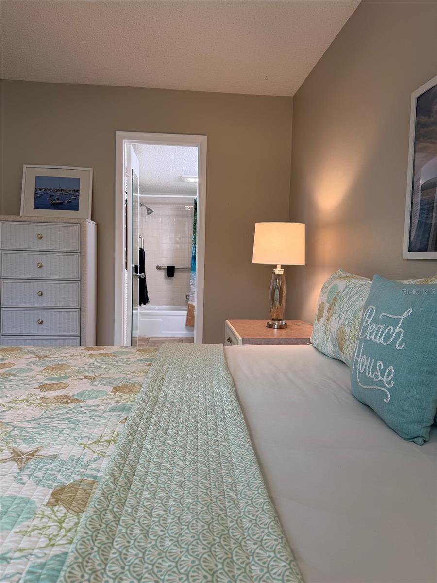 Image 14 of 27 For 519 Albee Farm Road 316