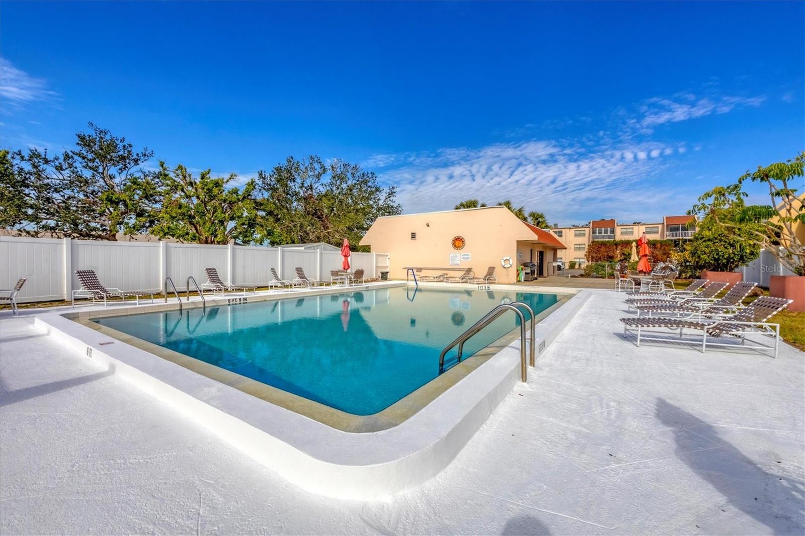 Image 9 of 27 For 519 Albee Farm Road 316