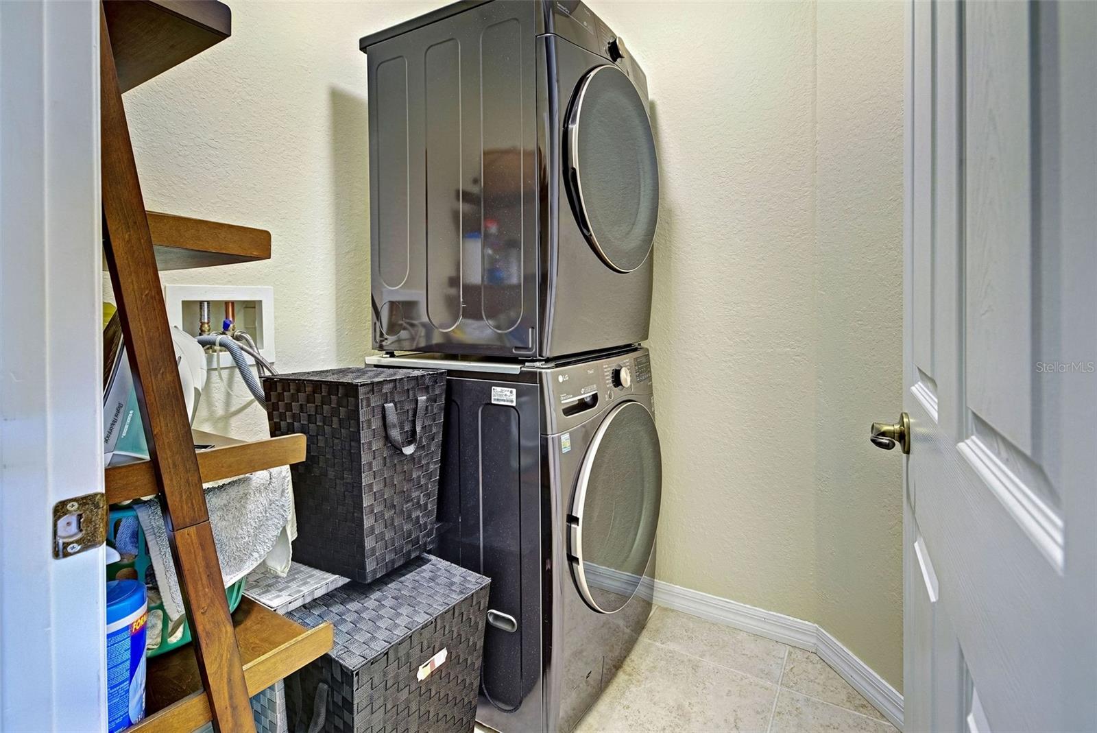 Image 40 of 62 For 1704 Triano Circle 1704