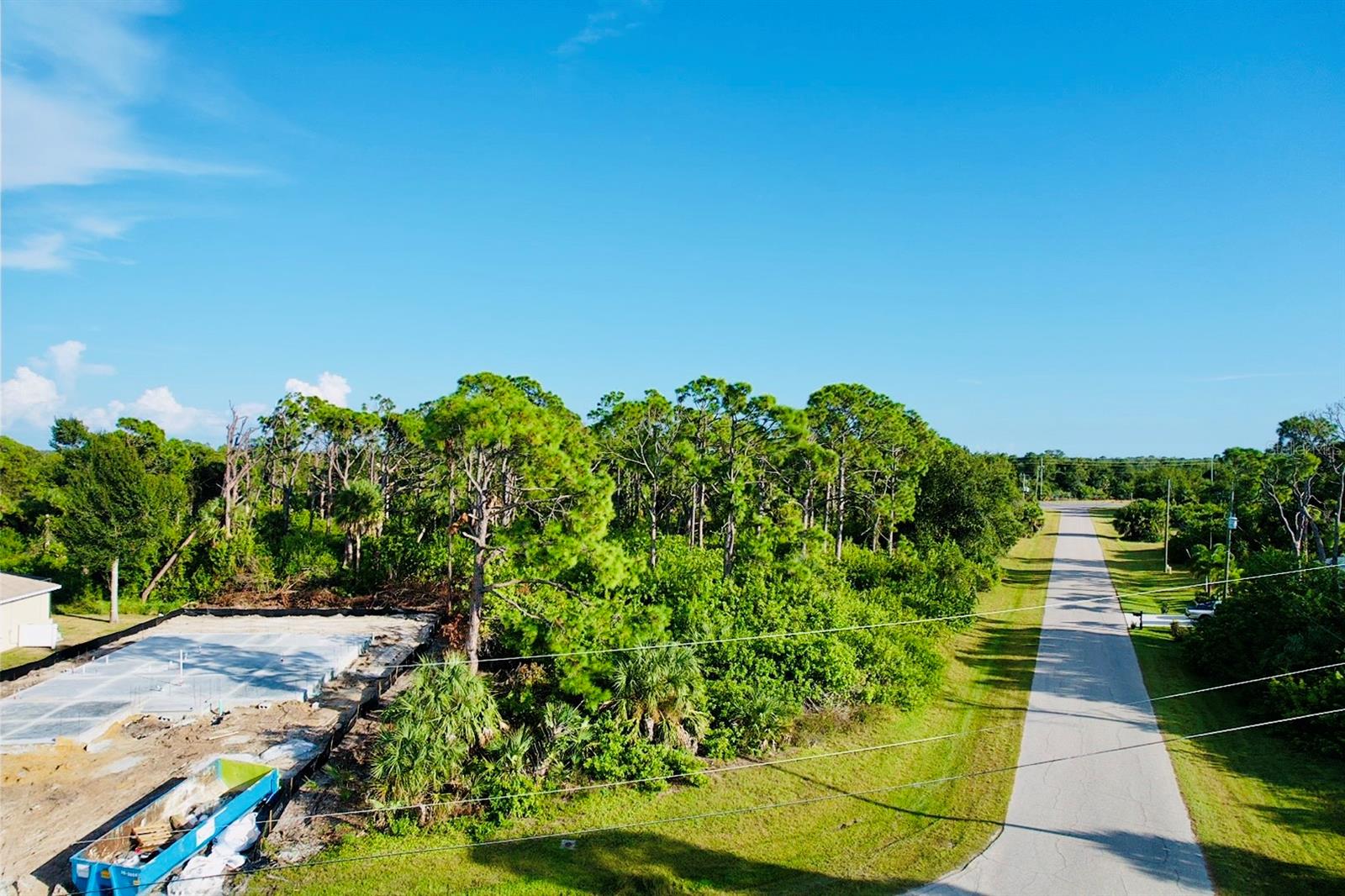 Image 14 of 25 For 102 Antilla Drive