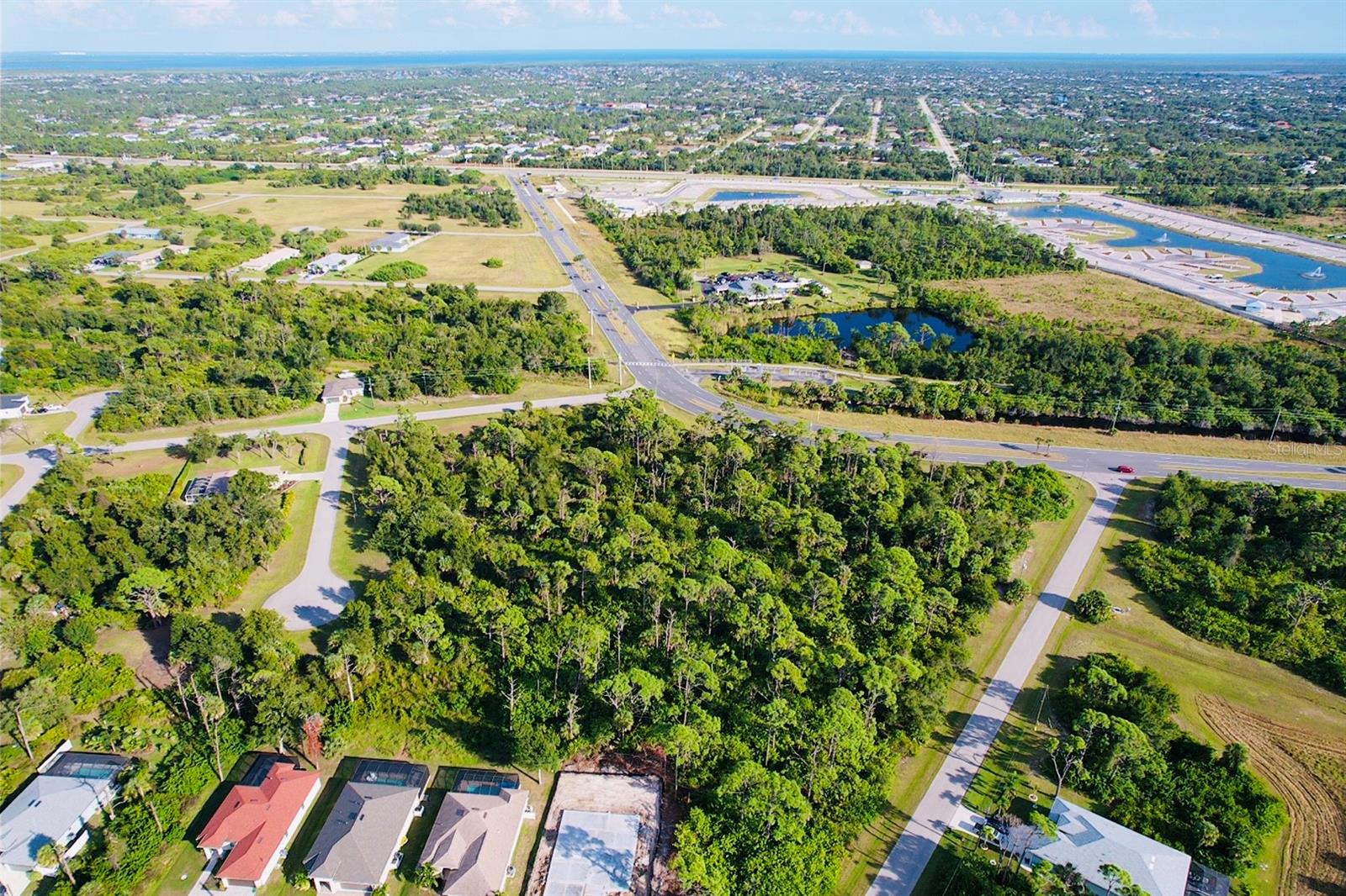 Image 9 of 25 For 102 Antilla Drive