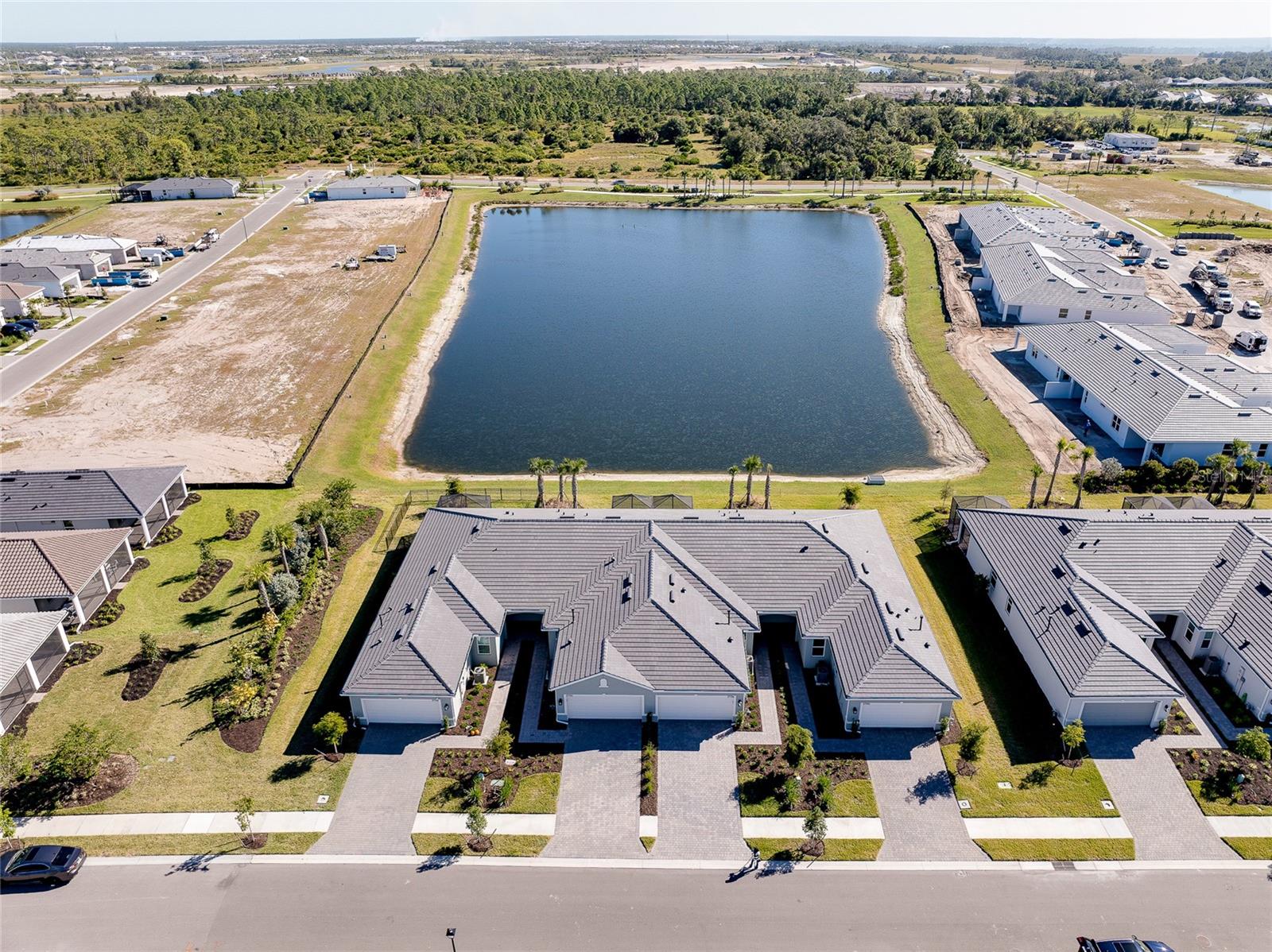 Image 51 of 69 For 27136 Capri Shores Circle