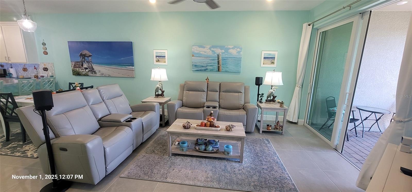 Image 7 of 69 For 27136 Capri Shores Circle