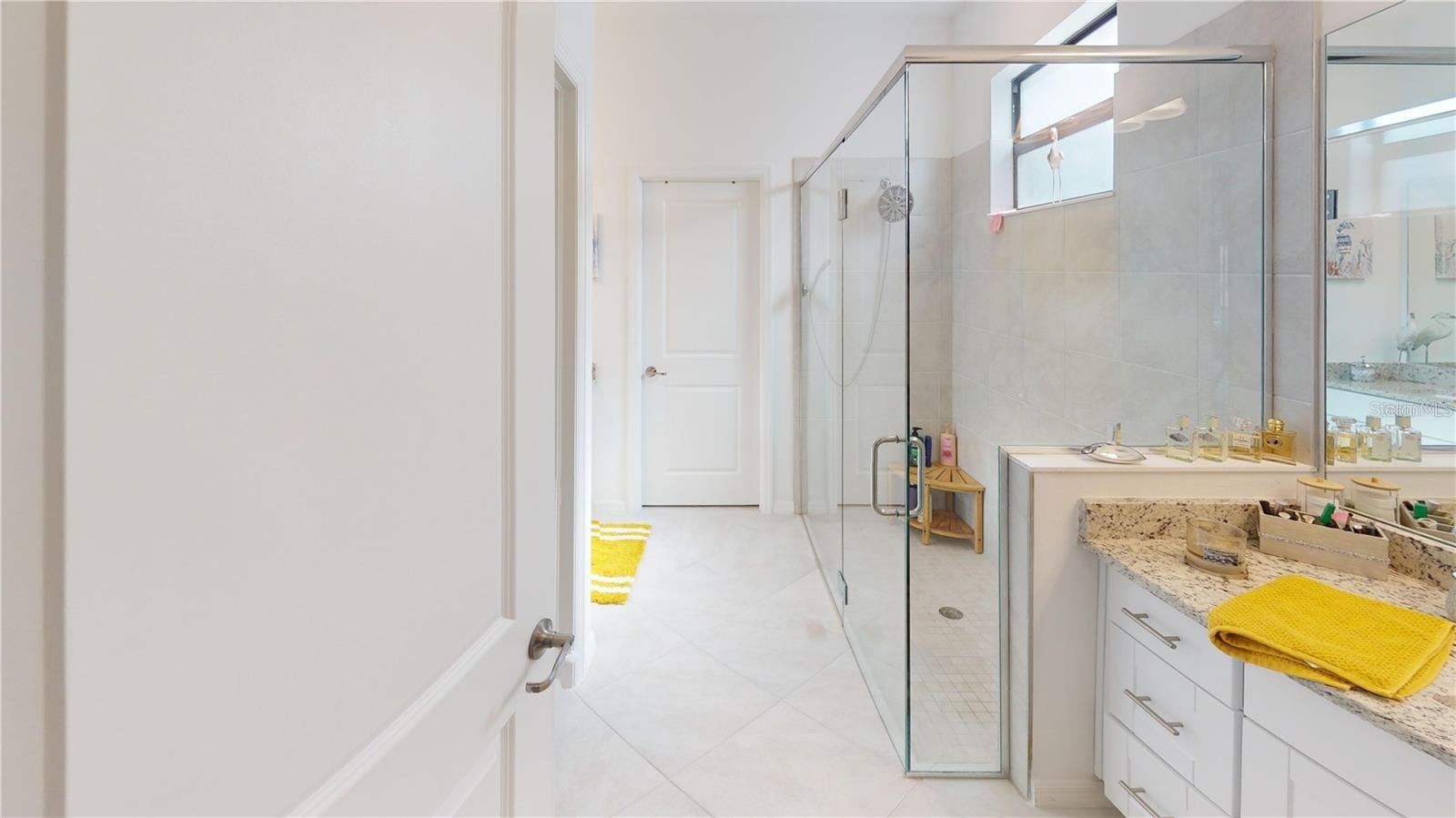 Image 13 of 28 For 2009 Mackerel Street