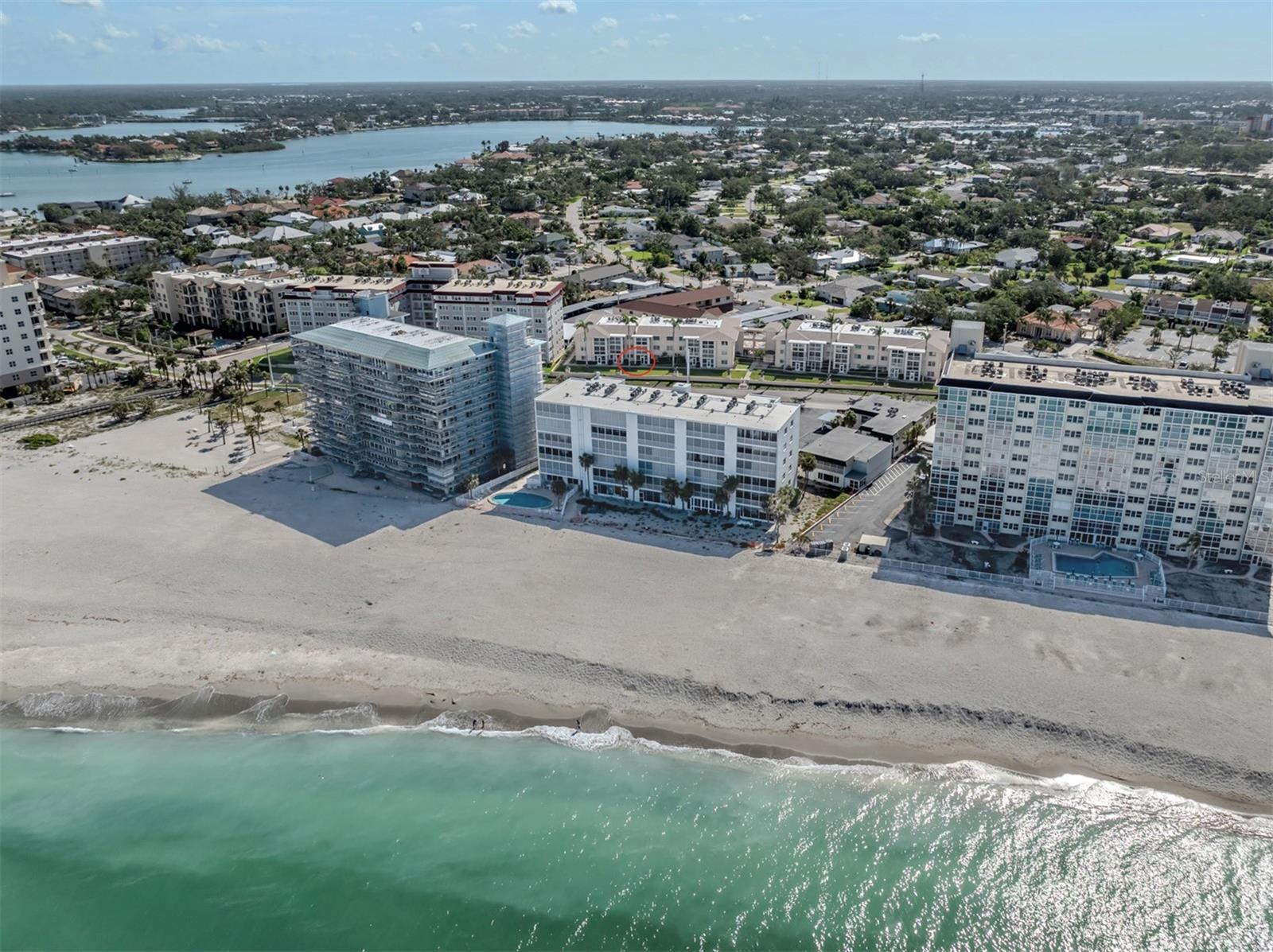 Image 39 of 76 For 200 The Esplanade N A16