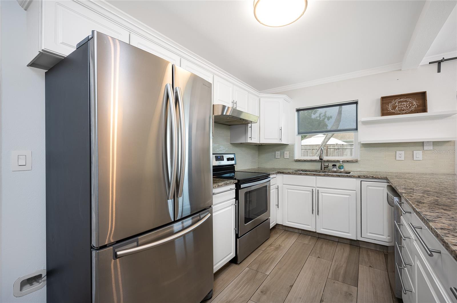 Image 12 of 26 For 1922 Hudson Court