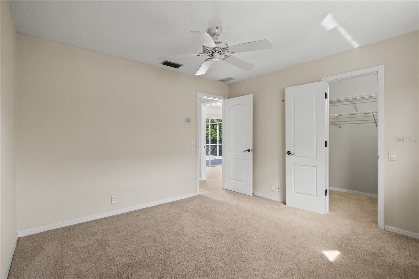 Image 36 of 71 For 905 Beckley Drive