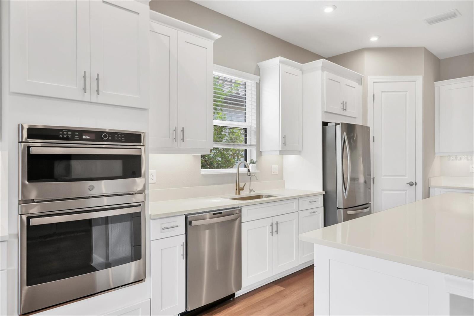 Image 14 of 71 For 10238 Morning Mist Lane