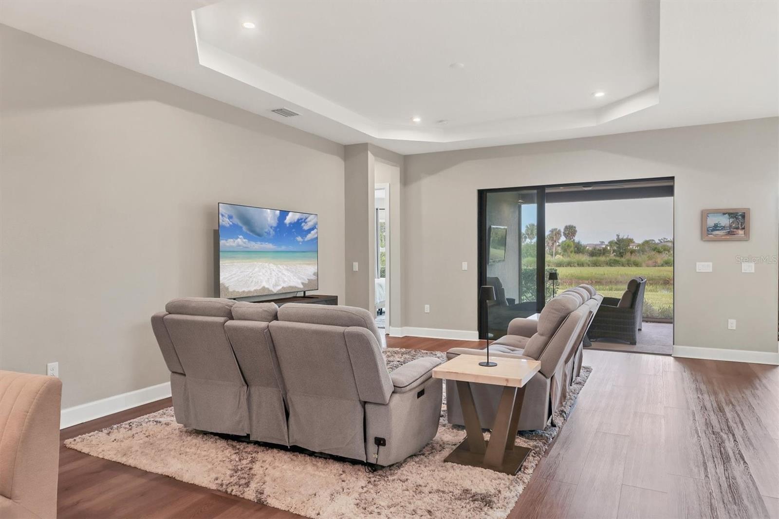 Image 5 of 71 For 10238 Morning Mist Lane