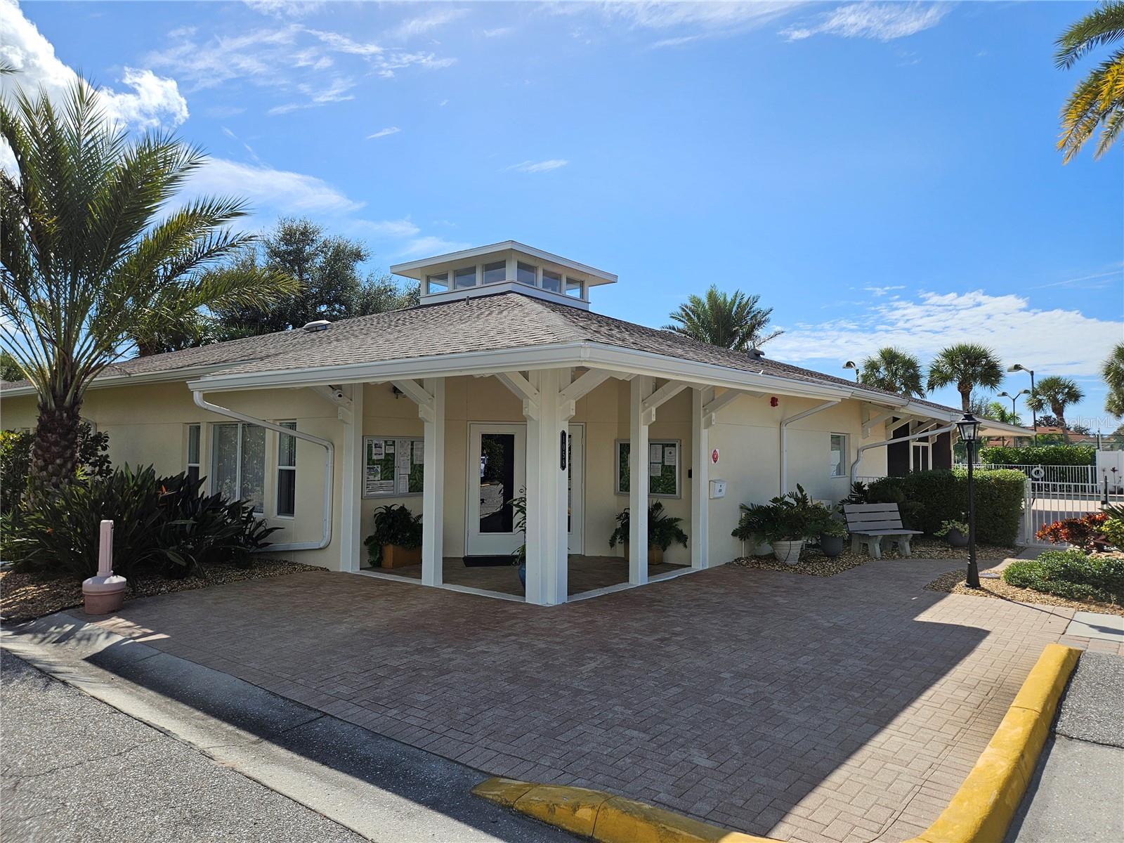 Image 33 of 47 For 920 Onager Court