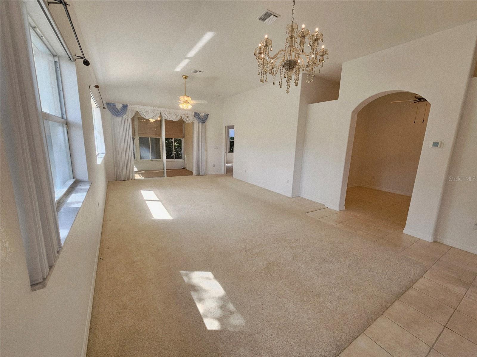 Image 6 of 47 For 920 Onager Court